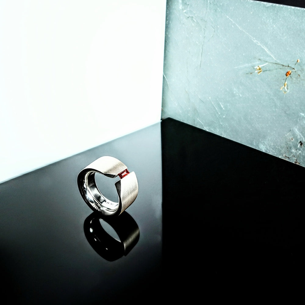 Exo Spectrum Ring